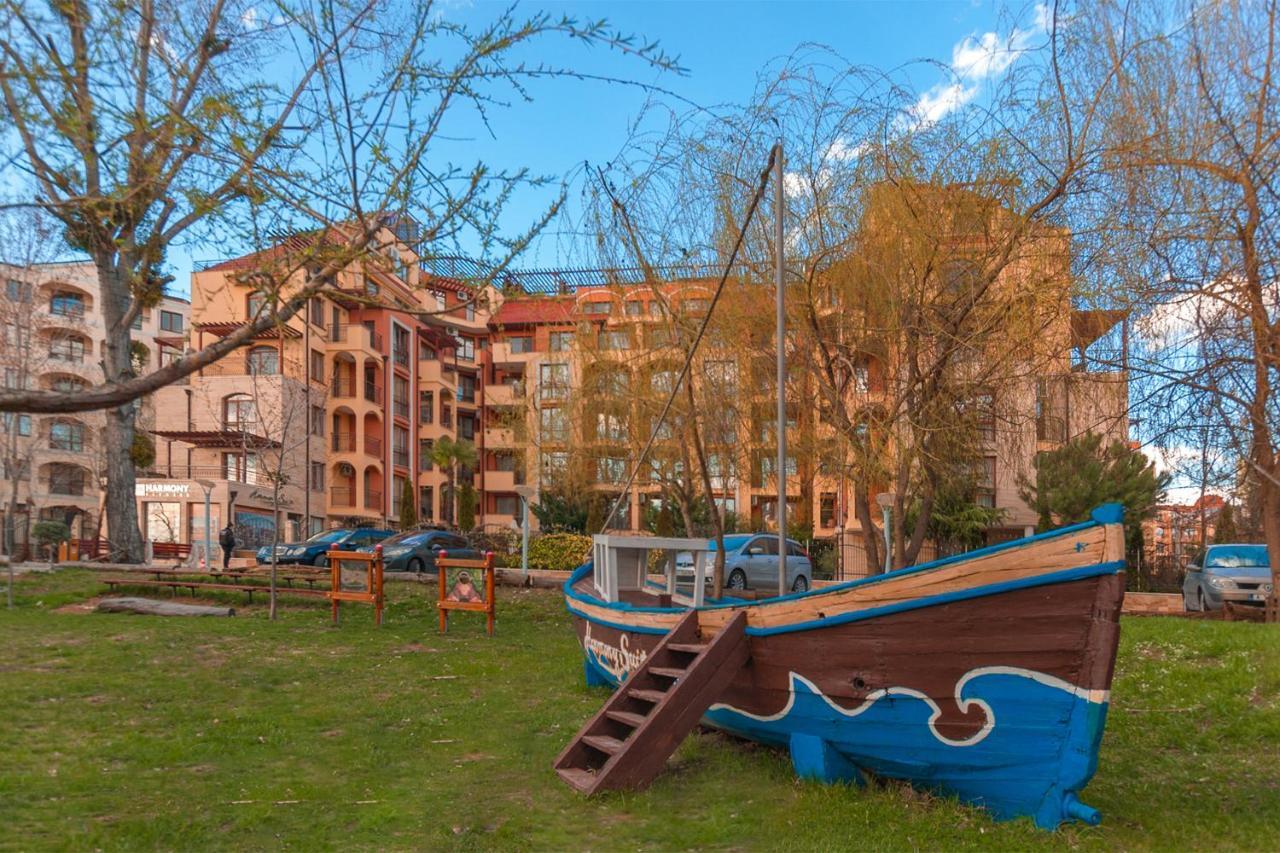 Harmony Suites Jungle Sunny Beach Exterior photo