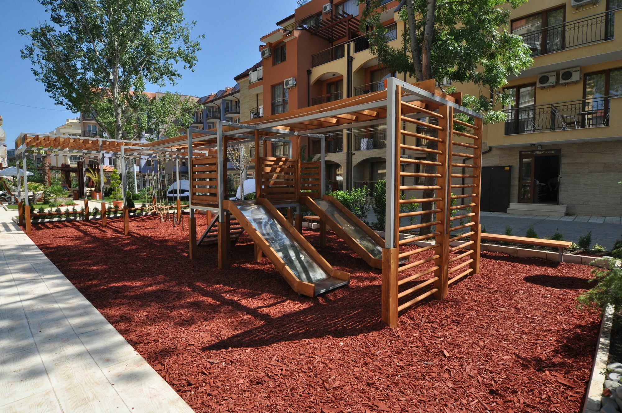 Harmony Suites Jungle Sunny Beach Exterior photo